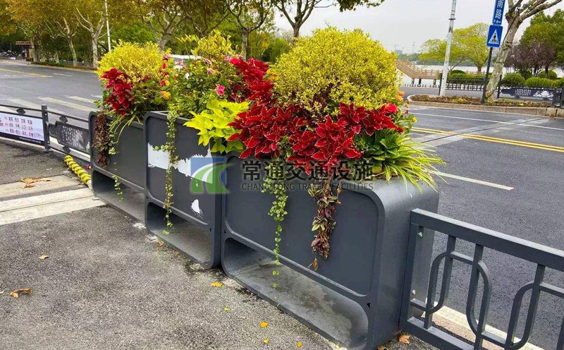 杭州西字花箱護欄道路中心隔離欄